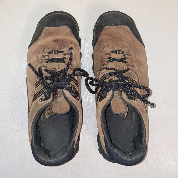 Timberland low cut brown work shoes / hikers size 11 - Picture 6 of 12